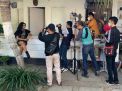Puluhan Fotografer Hunting Foto Model Seksi di Gresik