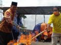 Belasan Ribu KTP di Kota Probolinggo Dibakar