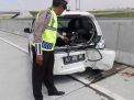 Toyota Innova Tabrak Honda Brio di Tol Ngawi, Tiga Penumpang Luka