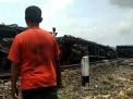 Kereta Api Pengangkut Semen Anjlok dan Terguling di Blora