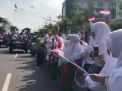 Ribuan Pelajar Sambut Khofifah-Emil di Surabaya