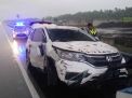Mobil Honda CRV Tergelincir di Jalan Tol Nganjuk