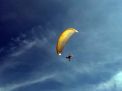 Menikmati Keindahan Alam Mojokerto dari Ketinggian Paramotor