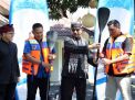 Wisata Bahari Banyuwangi Terima 10 Stand Up Paddle Board dari Menpar