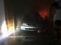 Gara-gara Kembang Api, Mobil Sedan di Magetan Hangus Terbakar