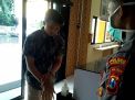 Seluruh Pengunjung di Mapolres Probolinggo Kota Diwajibkan Cuci Tangan