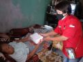 Posko Gotong Royong PDIP Surabaya Bantu Permakanan Warga Sakit dan Lansia