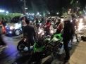 Panik Hindari Razia di Jalan Pemuda Surabaya, Motor Sport Terjungkal