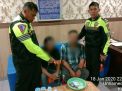 PJR Polda Jatim Tangkap Dua Pria Pengguna Sabu di Tol Sidoarjo