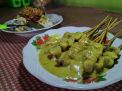 Menikmati Sate Blendet Ponorogo dengan Bumbu Rempah-rempah