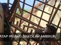 Video: Atap Ruang Sekolah di Ponorogo Ambruk