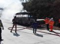 Bus Pariwisata Hangus Terbakar di Tol Madiun-Nganjuk