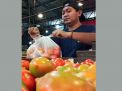 Langka, Harga Buah Tomat di PIOS Naik Dua Kali Lipat