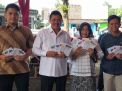 Tak Ketinggalan, Wabup Mojokerto Juga Nyoblos Pakai Baju Putih