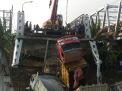 Jembatan Widang Babat-Tuban Runtuh, ini Kata Bupati