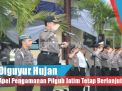 Video: Diguyur Hujan, Apel Pengamanan Pilgub Jatim tetap berlanjut