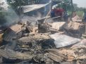 5 Bangunan di Bantaran Sungai Mojokerto Ludes Terbakar