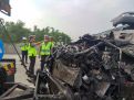  Ini Identitas Korban Kecelakaan Toyota Innova vs Truk di Tol Sumo