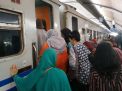 Tiket KA Libur Natal dan Tahun Baru di Daop 8 Tersisa 16 Persen