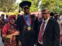Putra Bungsunya Wisuda di ITS, Ini Pesan Wakil Kepala Jaksa Agung