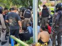 11 Remaja Diciduk Satpol PP saat Mabuk Lem di Taman Teratai Surabaya