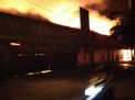 Ratusan Kios di Pasar Ngunut Tulungagung Terbakar