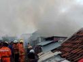 Rumah di Kapasari DKA Surabaya Ludes Terbakar, 1 Orang Terluka