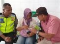 Bayi Ibu Hamil yang Ditandu Polisi Nganjuk Lahir Selamat