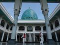 Salat Jumat Tetap Digelar di Masjid Al Akbar Surabaya