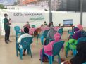 Para Kader Lingkungan di Gresik Dilatih Mengembangkan Bank Sampah