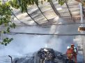 Gudang Spare Part Motor di Manukan Surabaya Terbakar, Terdengar Suara Ledakan