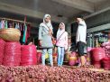 Harga Bawang di Blitar Merangkak Naik Jelang Ramadan