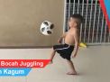 Video: Aksi Bocah Juggling Bola Bikin Kagum