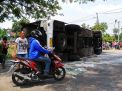 Bus Eka Terguling di Ngawi, 12 Penumpang Luka
