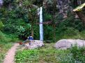 Sensasi Air Terjun 'Perawan' di Tengah Hutan
