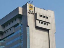 Direktur Utama PT PLN Zulkifli Zaini Dicopot