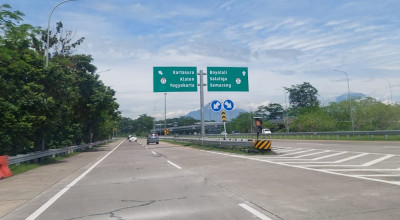Mengantuk saat Mengemudi di Tol, Ini Penyebab dan Solusinya