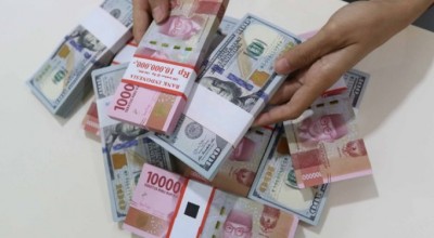 Warga Probolinggo Kumpulkan Sedekah Caleg untuk Beli Perabot Rumah Tangga