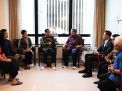 Presiden Jokowi Jenguk Bu Ani Yudhoyono di Singapura