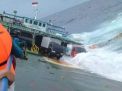 Kapal Lestari Maju Tenggelam Bermuatan 48 Kendaraan  dan 139 Penumpang