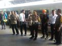 Kapolrestabes Surabaya Pantau Keamanan Arus Balik di Stasiun Gubeng