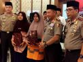 Kapolri Santuni Dua Polisi Korban Bom Bunuh Diri Gereja di Surabaya