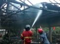 Kantor Balai Desa Tampo Banyuwangi Terbakar