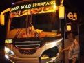 Bus Sumber Selamat Seruduk Motor Viar Hingga Terbalik