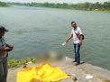 Mayat dengan Leher Terlilit Tali Ditemukan Mengapung di Sungai Brantas