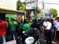 Puluhan Ojek Online dan Sopir Angkot di Probolinggo Nyaris Bentrok