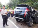 Kecelakaan di Ngawi, Mobil Pajero Ringsek Tabrak Pagar Makam