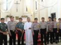 Kunjungi Gereja, Kapolda Jatim: Semoga Aman Sampai Tahun Baru