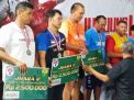 Polisi ini Sumbang Hadiah Juara Turnamen Badminton ke Korban Gempa