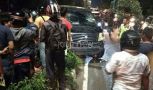 Alphard Tabrak Lari di Surabaya Tertangkap di Sidoarjo, Mobil Dirusak 